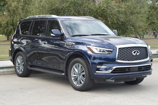 2023 INFINITI QX80 Luxe