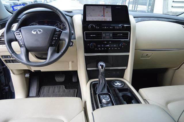 2023 INFINITI QX80 Luxe