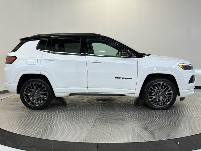 2023 Jeep Compass Altitude
