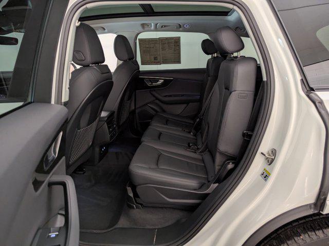 2023 Audi Q7 45 Premium Plus
